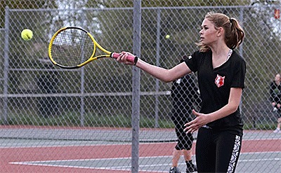 Payton Aparicio hits a winner for the Wolves.