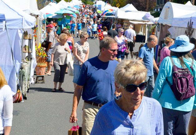 Crowds fill the streets of downtown Coupeville
