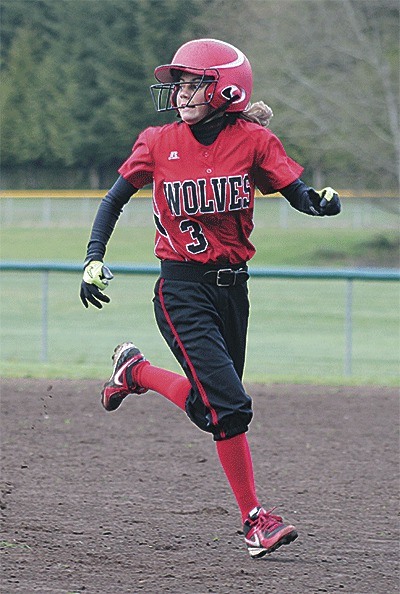 Jae LeVine scampers on the base paths at South Whidbey Friday.