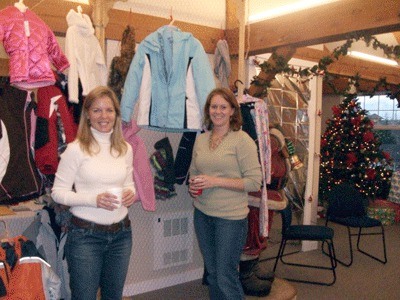 Volunteers Donna Keeler