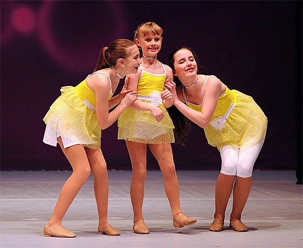 Junior dancers Alexa Varga