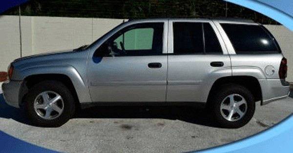 The Island County Sheriff’s Office released this photo to help the public identify the silver SUV involved in the possible abduction attempt. It’s not a photo of the suspect vehicle and may not be the right model