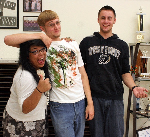 Oak Harbor seniors and show choir students Jemily Greger