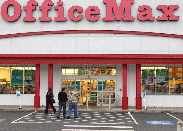 Office Max in says it has no plans to leave Oak Harbor. However