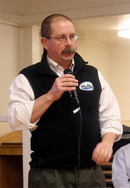 Bill Oakes makes a report to the Board of Island County Commissioners.