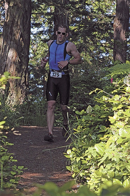 Oak Harbor's Brian Loustaunau finished first among local runners and sixth overall in the Deception Pass Challenge.