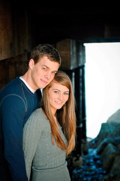 Nathaniel John Mouw and Amanda Rose Kitchener.