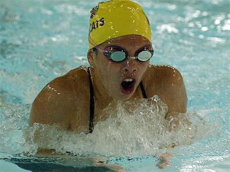 Rachel Weinstein races to first in the 100 breaststroke