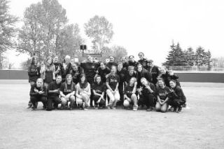 FRONT ROW LEFT TO RIGHT: Dani Stuart