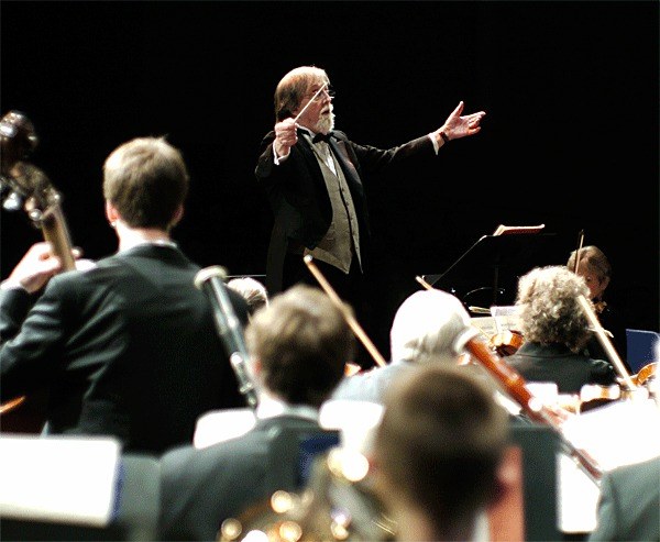 Saratoga Chamber Orchestra director Legh W. Burns.