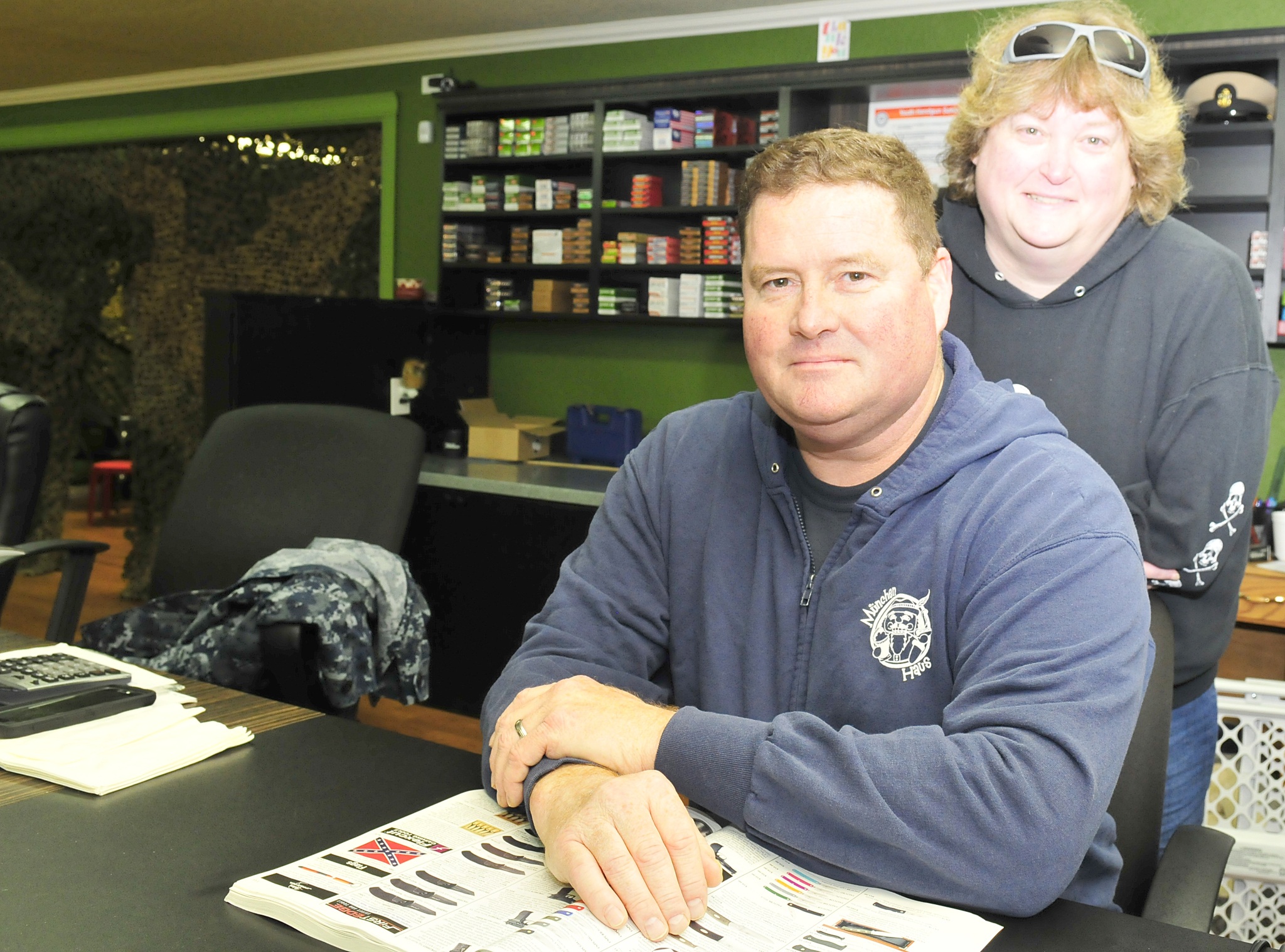 New Oak Harbor business aims to educate gun buyers