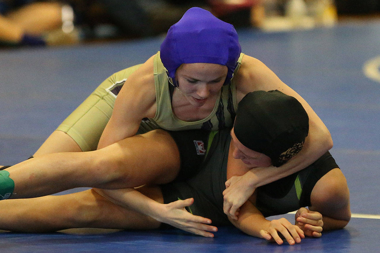 Clairmont leads Wildcats at S-W Tournament / Girls wrestling