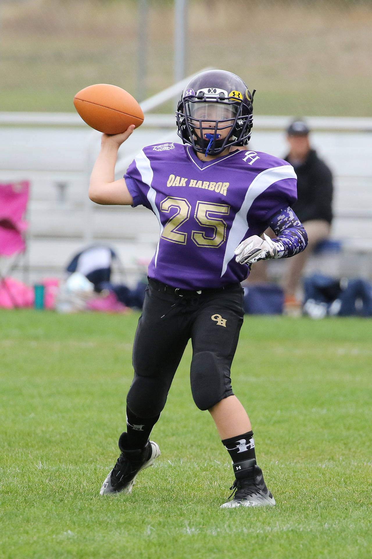 Photos: Oak Harbor teams compete at Fort Nugent / Youth football