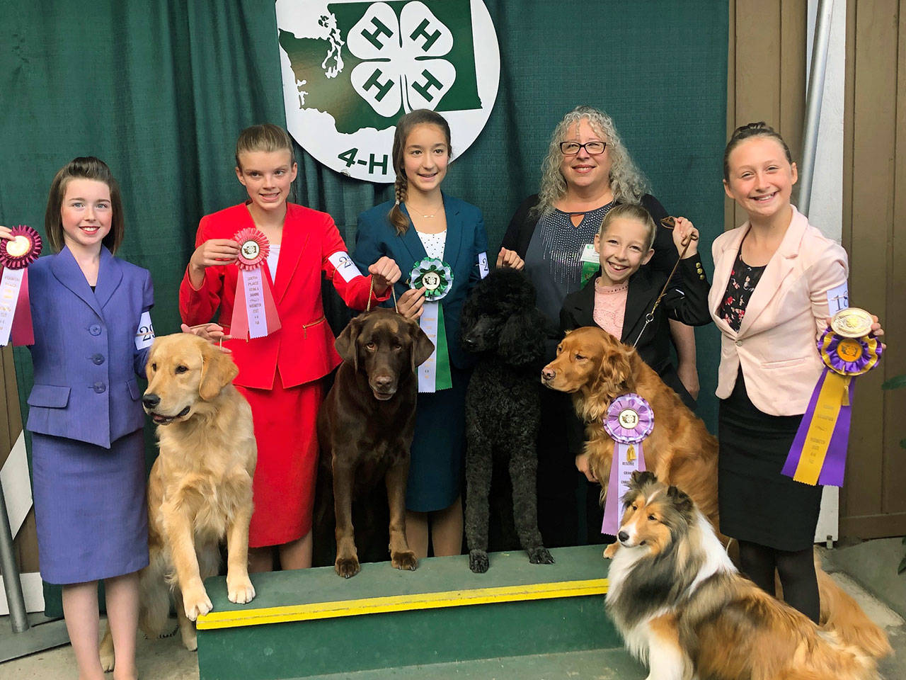 From left to right: Madison Thompson, Gabriella Gebhard, Mikaela Nelson, Judge Julie Gorveat, Annalise Wesley and Reagan Syring. The members of K-9 Korps and Happy Hounds member Nelson were among those who placed at state in September. (Photo provided)