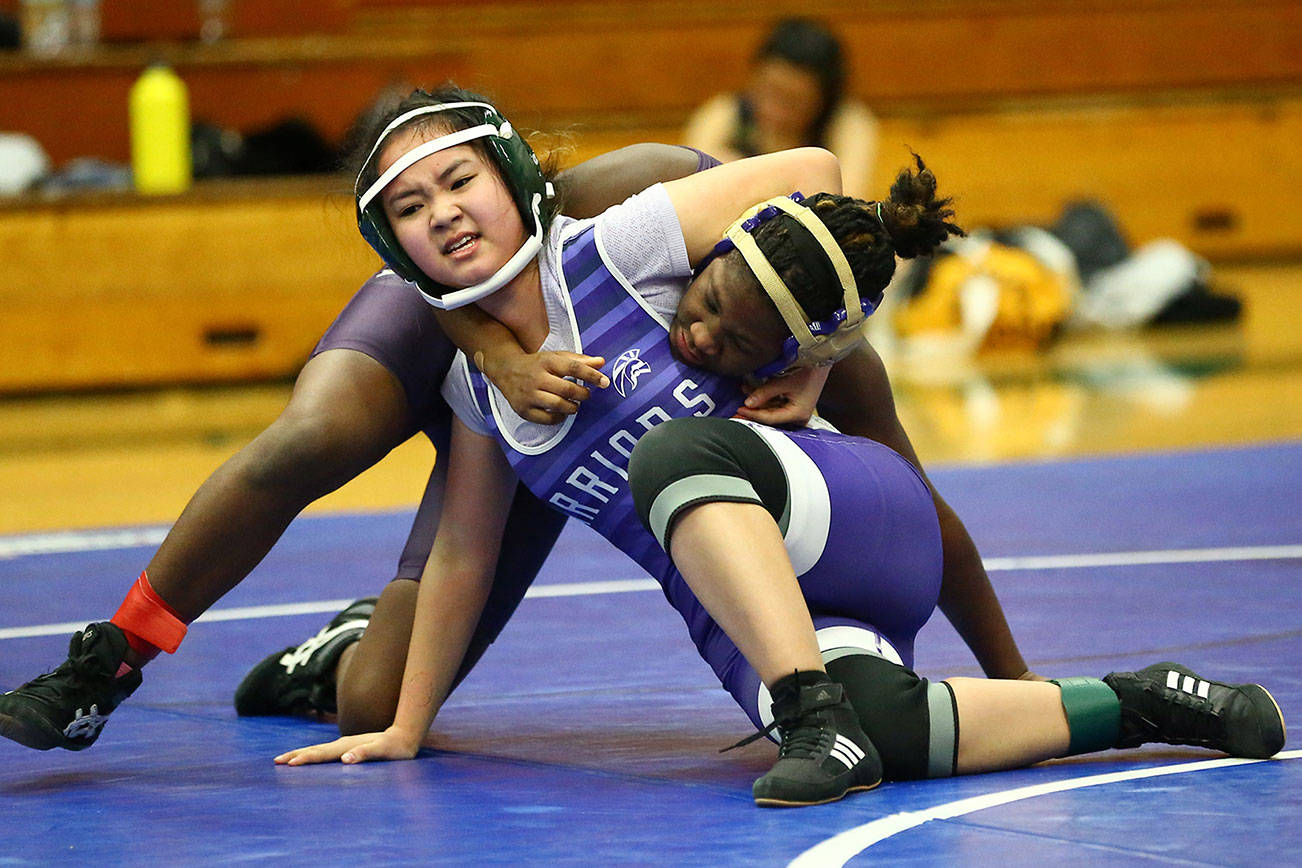 Frank leads Wildcats at Mount Vernon / Girls wrestling