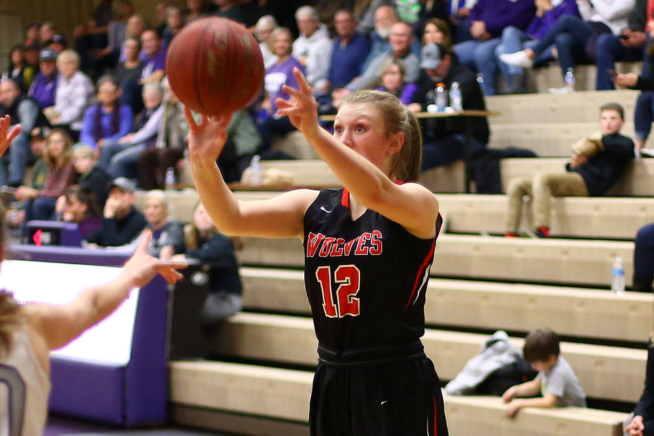 Pioneers cut down Coupeville / Girls basketball