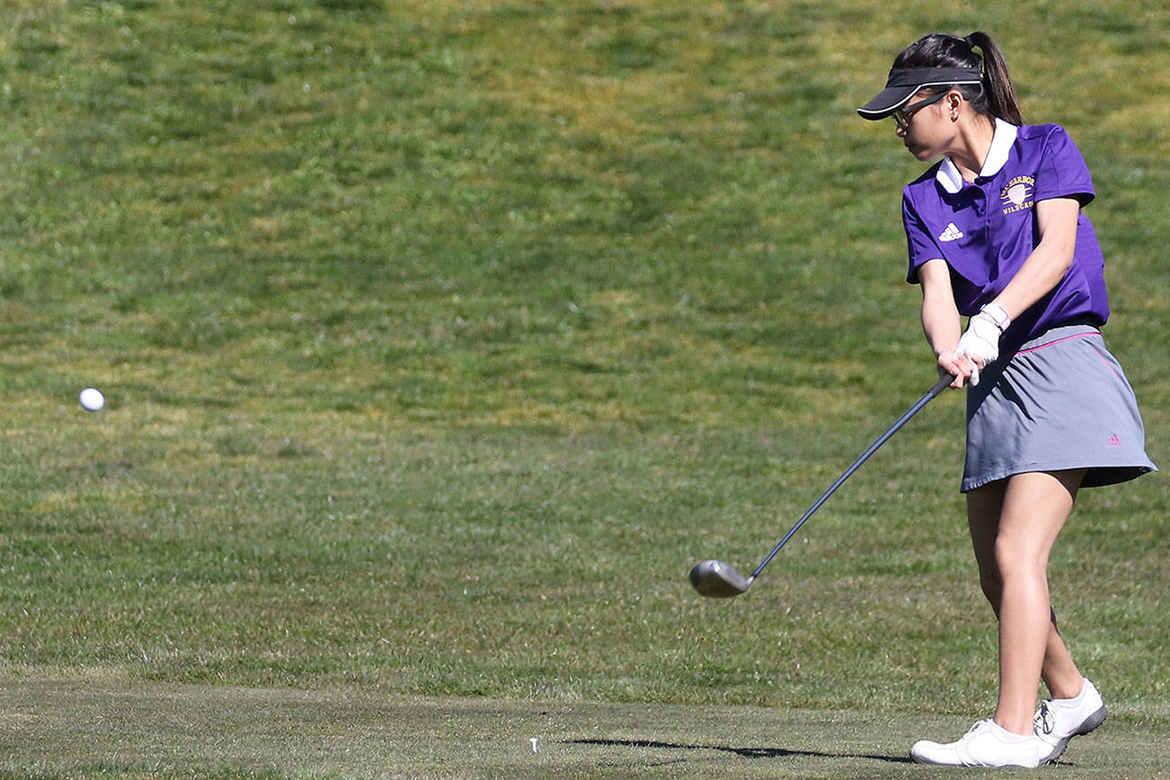 Spring prep preview / Oak Harbor girls golf