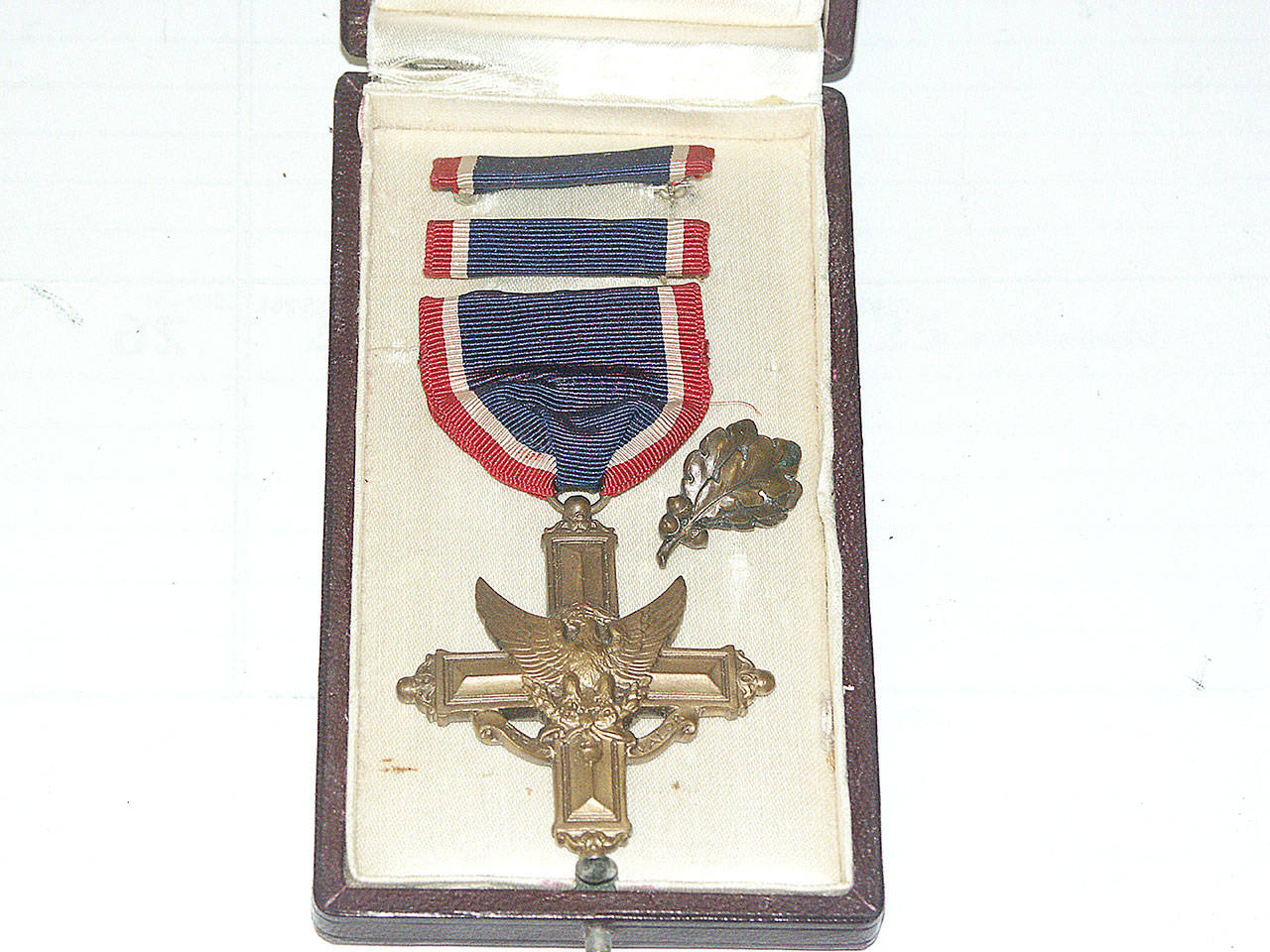 Capt. English’s Distinguised Service Cross, and oak leaf symbolizing his second reception of the honor. Photo courtesy Steven Kobylk.