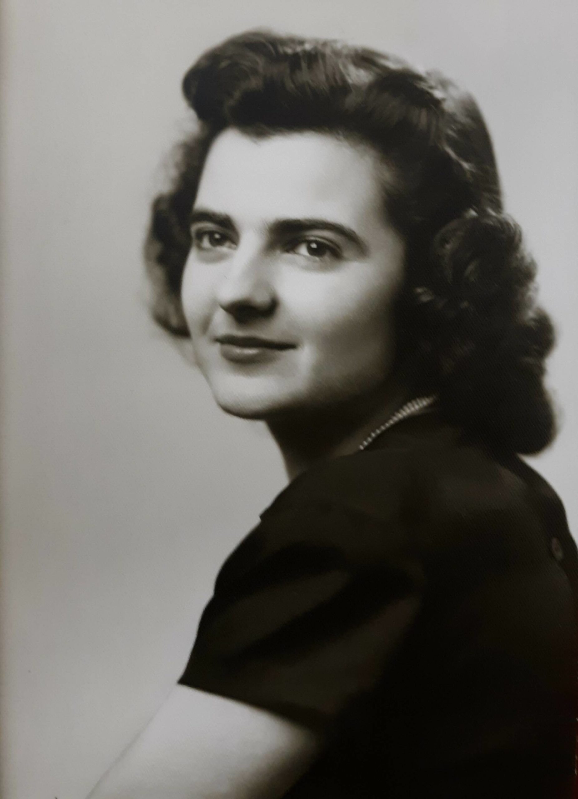Beatrice Brady obituary photo