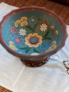 Photos provided
Martha Olsen is a Rosemaling artist. The style of her work, pictured above, originated in Scandinavia. She will present on the art form at the Whidbey Island Nordic Lodge Sept. 17.