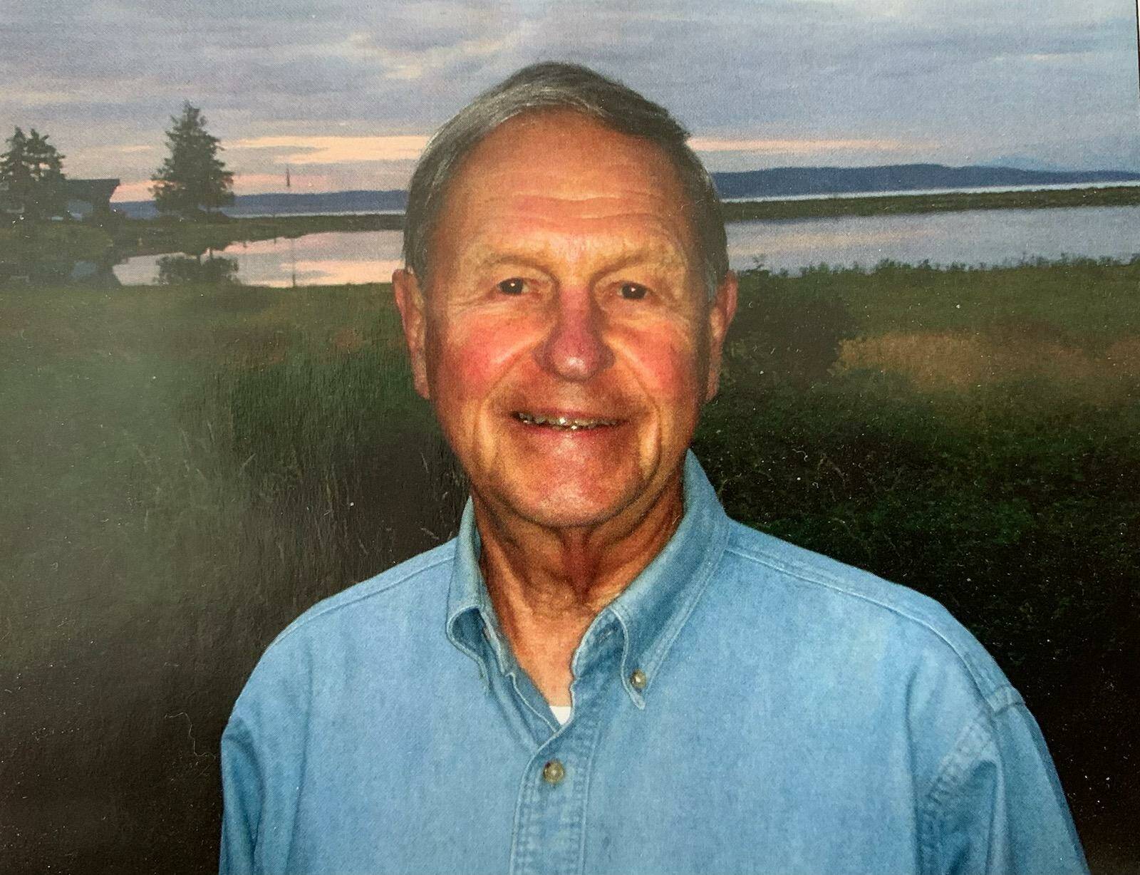 Donald Lee obituary photo