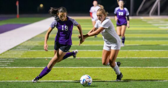 Photo by Levi Evans, Oak Harbor High School Yearbook.