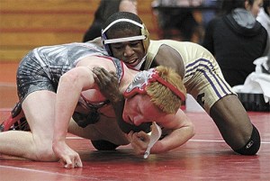 Oak Harbor's Jahleel Vester