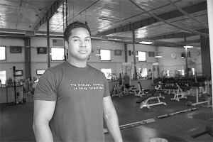 Chief Petty Officer Mike McCastle will flip a 250-pound tire 13 miles for Wounded Warrior Project in honor of his late father.