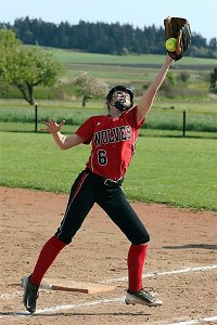 Kyla Briscoe hauls in an errant throw in Saturday's game.