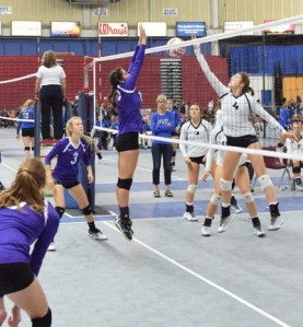 Kritina Tirado blocks for Oak Harbor in the Sundome Festival this weekend.