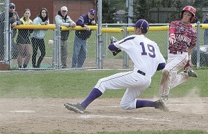 Oak Harbor pitcher Jozef Mendoza