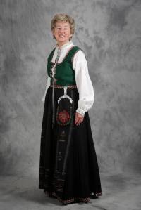 Gloria Koll pens novel based on family stories, history.