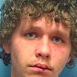 Suspect injures deputy, escapes in the nude