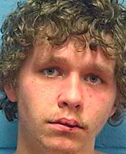 Suspect injures deputy, escapes in the nude