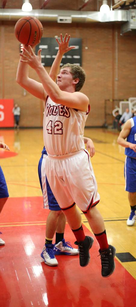 Senior Gabe Wynn will provide leadership for this year&rsquo;s Coupeville boys basketball team. (Photo by John Fisken)