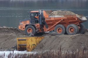 Dike project creates pocket estuary at Dugualla Bay