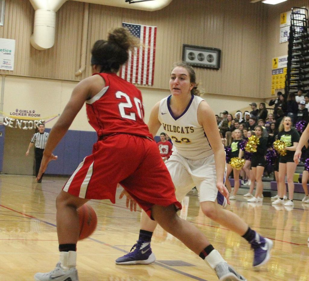 Samantha Hines presses Marysville-Pilchuck&rsquo;s Olivia Lee in the Wildcats&rsquo; win. (Photo by Jim Waller/Whidbey News-Times)