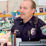 Former Oak Harbor police officer pleads to federal child porn charge