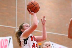 Prep winter athletes receive letters, awards