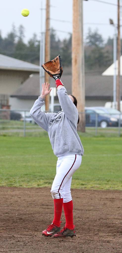 Shortstop Mikayla Elfrank settles under a pop-up. (Photo by John Fisken)
