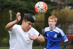 Wolves weather Cowboys’ quick start / Soccer