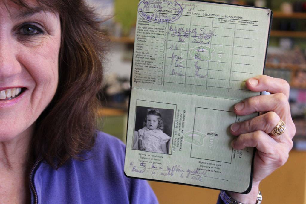 Her Irish roots come out in ways she cannot explain, such as her love of drinking tea and the Irish lilt she can lapse into on a wink, Walter says. &ldquo;When I came to America, I had an Irish accent. I was told I spoke English and Gaelic. Now Gaelic ( Celtic native language) is a very difficult language. I must have been exposed to people speaking different languages.&rdquo;