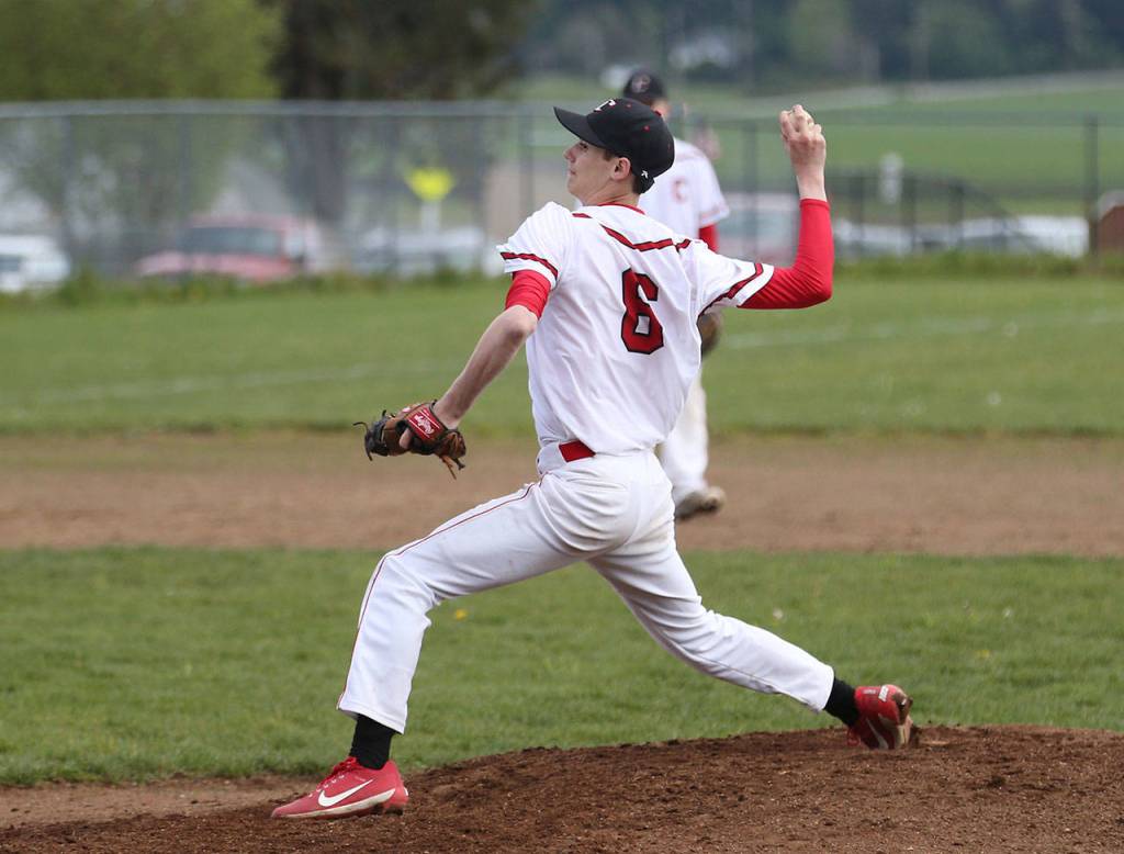 Starter Jonathan Thurston fires a pitch against the Eagles. (Photo by John Fisken)