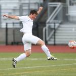 Teo Keilwitz advances the ball in Thursday&rsquo;s play-in match. (Photo by John Fisken)