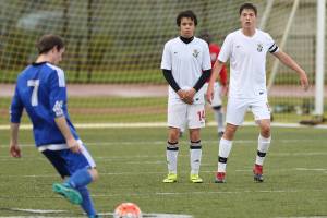 Lightning, BC strike down Wolves / Soccer