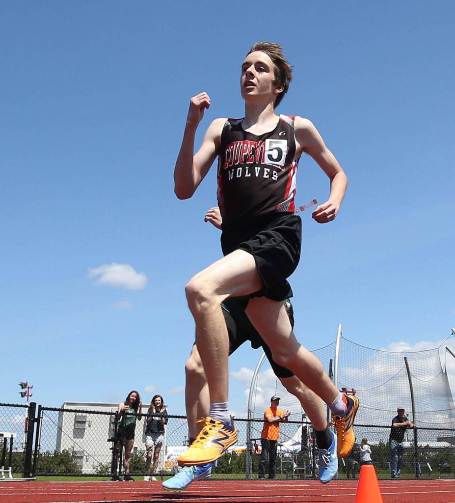Danny Conlisk is on his way to winning the 800 meter. He also won the 400 at district. (Photo by John Fisken)