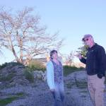 Ordinance to save oak tree moves forward