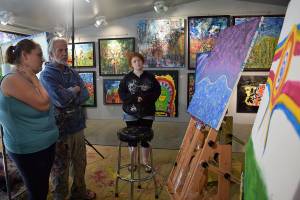 Artist encourages Ryan’s House youth to paint from the soul