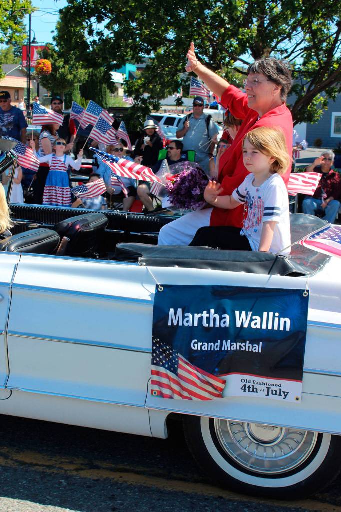 Longtime resident and community volunteer Martha Wallin served as the 2017 Grand Marshall.