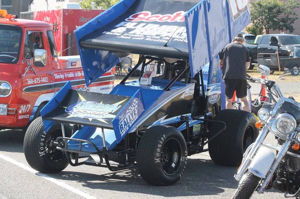 Hydros roar across bay / Photos